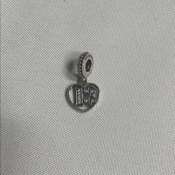 Pandora Silver Heart Charm with Black Accents - Picture 1 of 2